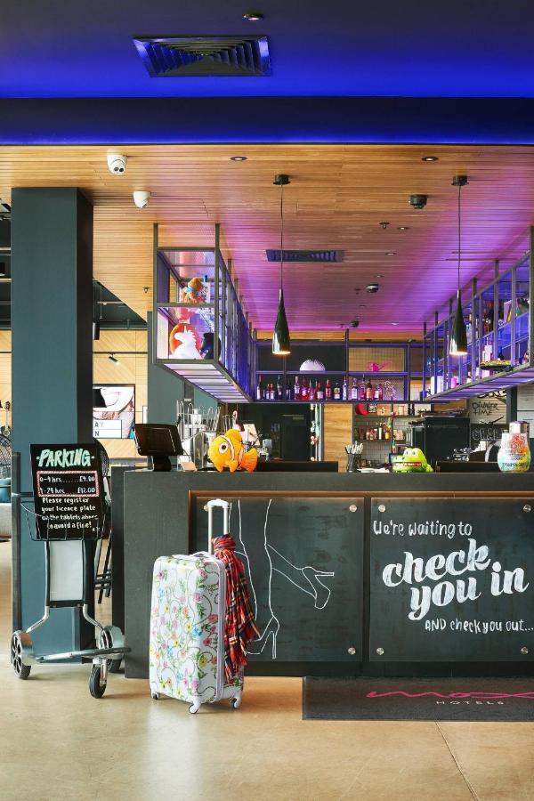 Moxy Edinburgh Airport Hotel Ingliston Eksteriør billede