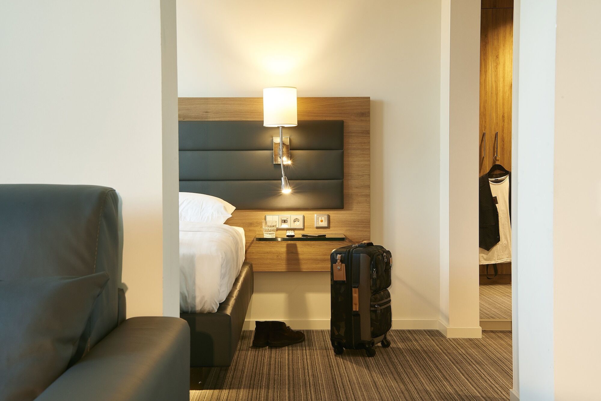 Moxy Edinburgh Airport Hotel Ingliston Eksteriør billede