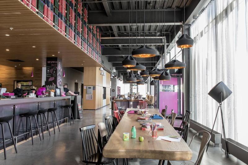 Moxy Edinburgh Airport Hotel Ingliston Eksteriør billede